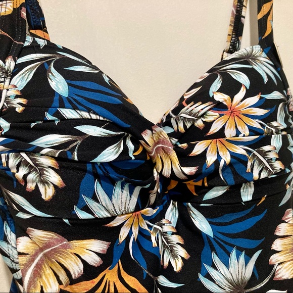NWT, Niptuck Swim, Louise Dukes Paradise One Piece Swimsuit, Sz 4, Black Multi - Picture 4 of 16